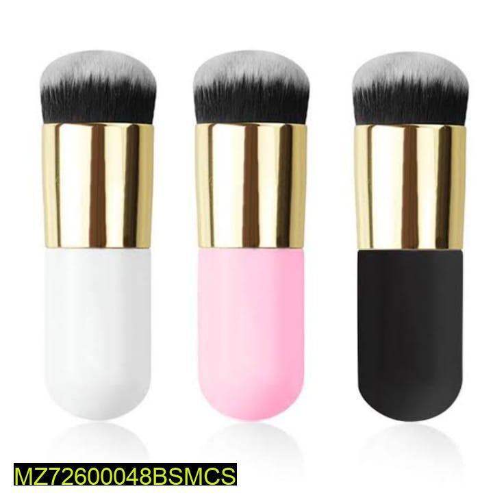 •  Material: Synthetic Fibre
•  Pack Of 4
•  Package Includes: 12 x Makeup Brush, 1 x Random Makeup Sponge, 1 x Eyeliner, 1 x Makeup Brush
•  Disclaimer: Before using a new cosmetic product, conduct a test on a small area of your skin. If you have a speci